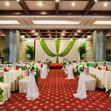 Grand Skylight Catic Hotel Pequim Exterior foto